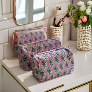 Pink Floral Cotton Cosmetic Bag Toiletry bag Zipper Portable <b>Makeup</b> Organizer Lovely Embroidered Pattern Medium Capacity - Product Image 1