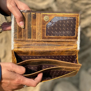 ใหม่กระเป๋าสตางค์หนังสัตว์ทำด้วยมือมีสองส่วนลายพิมพ์สัตว์สัตว์หนังสแนปหนังขนสัตว์กระเป๋าคลัทช์ขนวัวแท้น่ารักไม่ซ้ำใคร - Product Image 6