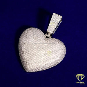 Collar con Colgante de Corazón Estilo Hip Hop con Incrustaciones de Diamantes Moissanite VVS en Plata de Ley 925 para Hombre y Mujer, Personalizable, Estilo Urbano - Product Image 3
