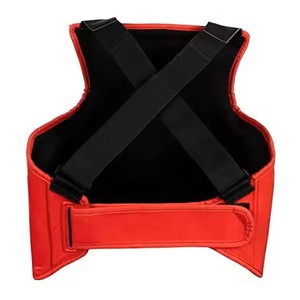 Protège-poitrine en cuir de haute qualité avec logo, couleur et taille personnalisables pour la boxe, le MMA, la lutte, le kickboxing et l'entraînement 2026 - Product Image 3