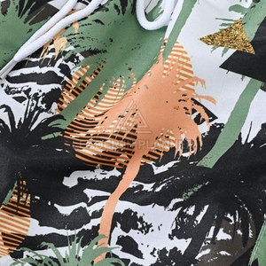 กางเกงชายหาดผู้ชายสไตล์ใหม่ สีพื้น กางเกงชายหาดสำหรับวิ่ง คุณภาพสูง - Product Image 4