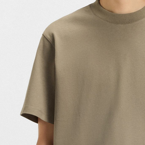 เสื้อยืดผู้ชายสำหรับเล่นกีฬาและออกกำลังกาย วัสดุคุณภาพสูง พร้อมบริการออกแบบโลโก้ตามสั่ง / บริการ OEM ราคาโรงงานสำหรับผู้ชาย - Product Image 3