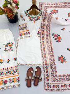 Traditional abaya <b>dress</b> for Women <b>Eid</b> Ramzan Special Dhoti Kurta Set Readymade Dhoti Style Pant Natural <b>Pakistani</b> modest <b>dress</b> - Product Image 2