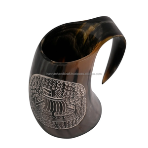 Jarra de Cuerno Vikinga de Alta Calidad con Diseño Nuevo y Bandeja para Fiestas en Bares, por HANNAN HANDICRAFT - Product Image 2