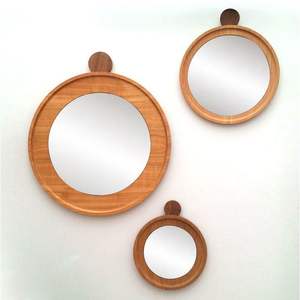 Cadre de miroir en bois artisanal durable et écologique, miroir mural artistique - Product Image 2