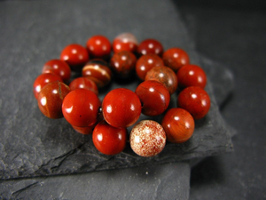 Bracelet en jaspe rouge, pierre naturelle de guérison, bracelet perlé, bijoux en cristal faits à la main pour hommes et femmes, cadeau en gros - Product Image 4