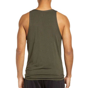 Camisetas Deportivas para Hombre de la Marca Solid Trader, Tejido Elástico de Alta Calidad que Conserva su Forma Original - Product Image 2