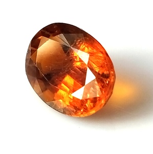 Turmalina Naranja Natural Facetada Ovalada de 2.90 Ct, Zafiro de Zambia Gems International para Joyería, Fuego Excepcional - Product Image 2