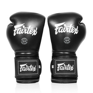 นวมชกมวย Fairtex รุ่นสั่งทำพิเศษ สำหรับเด็ก หนังสีดำ อุปกรณ์ฝึกศิลปะการต่อสู้สำหรับผู้ใหญ่ ผลิตภัณฑ์สำหรับการต่อสู้ระดับมืออาชีพ - Product Image 3