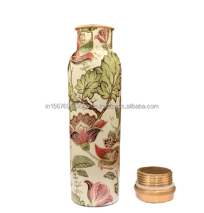 Bouteille en cuivre de haute qualité approuvée par les médecins avec bouteille d'eau décorative imprimée sur mesure et idéale pour une utilisation mémorable des cadeaux pour les adolescents - Product Image 2