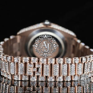 Montre automatique de luxe en acier inoxydable avec cadran en verre, chiffres romains, incrustation de diamants, ton or rose, moissanite VVS1, quartz, 10 mm, style habillé - Product Image 3