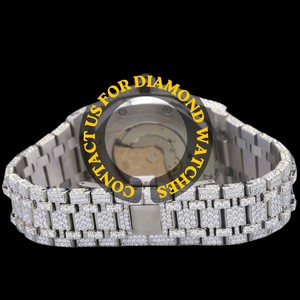 Reloj Hip Hop Personalizado de Oro Blanco con Diamantes Moissanite y Esfera Redonda con Números Arábigos, Diseño Personalizado - Product Image 4
