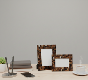 CRAFTS HUB Cadres photo légers en résine faits à la main avec impression personnalisée, forme rectangulaire verticale - Product Image 2