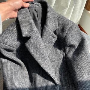 Abrigo Largo de Invierno para Mujer, Gris, con Cuello de Solapa, Mezcla de Lana, Cierre de un Solo Botón - Product Image 4