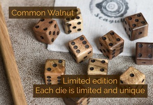 Dés en bois professionnels sculptés à la main, dés polyédriques en bois pour jeux de table haut de gamme, dés de jeu personnalisés avec logo, accessoires de jeu en gros - Product Image 4