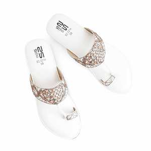 Women's White Formal <b>Chunky</b> <b>Shoes</b> EC0214 Chappal - Product Image 1