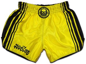 Shorts de Muay Thai con logo personalizado, tela satinada, transpirable, ligero, para entrenamiento en el gimnasio, cintura elástica, ropa deportiva para hombres y mujeres - Product Image 3