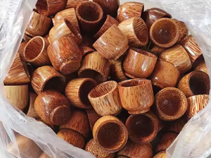 Tasses à thé en bois de coco naturel en gros, durables, faites à la main, design vintage, compatibles lave-vaisselle, pour cadeaux d'affaires internationaux - Product Image 4