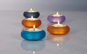 Portavelas de Resina Ecológico Hecho a Mano de Primera Calidad para Decoración Festiva y Religiosa, Estilo Artístico Único - Product Image 1