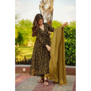 DANICA Masterd Green Rayon Suit Set para Mujer Código DE LA TD-108 - Product Image 4