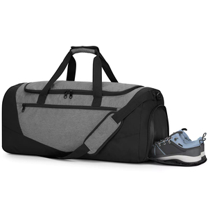 <b>Large</b> Capacity Travel Duffle Bag Waterproof Weekend Gym Bag OEM Custom Logo Sports Gym Duffle Bag For Men And <b>Women</b> - Product Image 4