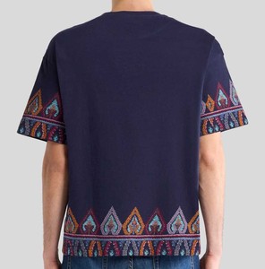 T-shirt personnalisé respirant sublimé, imprimé uni, style mixte, pour clubs universitaires et vêtements d'ambiance universitaire USA - Product Image 2