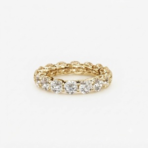 Bague de mariage en or massif 9K 10K 14K 18K avec diamant de laboratoire taille ronde, pureté DEF VS VVS, sertissage éternité, certificat IGI - Product Image 1