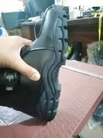 Chaussures de moto en cuir noir pour hommes 2023, bottes d'équitation en cuir pour garçons, équipement de randonnée pour la course automobile, vêtements en cuir