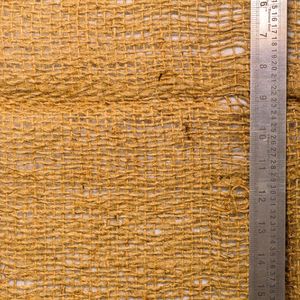 Tela de Yute 100% para Construcción y Curado de Hormigón, Envoltura para Pilares, Utilizada en GCC y Arabia Saudita, Peso de 6 oz - Product Image 5
