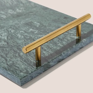 Bandeja de Servir de Mármol Verde de Lujo, Diseño Artesanal, Asa de Metal Dorado, Vajilla Premium para Comedor y Bar, Precio al por Mayor - Product Image 6