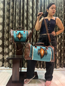 Nouveau véritable sac polochon en cuir aztèque de Style occidental Navajo Vintage fait à la main sac de nuit en cuir de laine tissé à la main indien personnalisé - Product Image 5