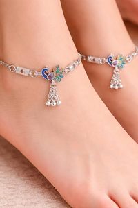 Chevillères tendance pour femmes en alliage de zinc plaqué or, avec pampilles, imitation perle et zircon, style bohème, bijoux de pied pour mariage - Product Image 2