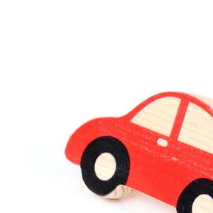 Tiradores de Madera de Pino Rojos Hechos a Mano para Gabinetes de Dormitorio y Uso Exterior - Tiradores Duraderos para Muebles Infantiles - Product Image 4