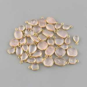 Connecteur de breloque cabochon ovale naturel en laiton massif plaqué or, composants de bijoux de tailles variées - Product Image 1