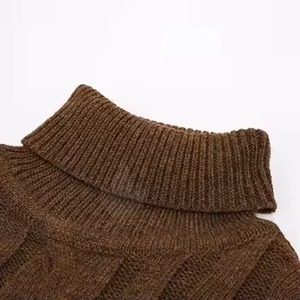New Stylish Design <b>Low</b> MOQ Women's Wool/Acrylic Sweater Custom Logo Front/Right Sleeve Casual Wholesale - Product Image 4