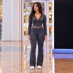 Ensemble de survêtement streetwear pour femme, coupe classique, avec strass, 100 % coton, pour marques de mode, marque privée - Product Image 2