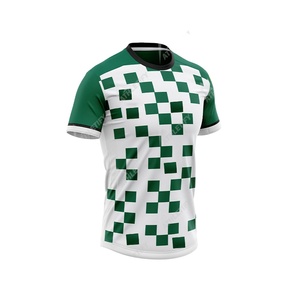 เสื้อฟุตบอลและเสื้อฟุตบอลผ้าเป็นมิตรต่อสิ่งแวดล้อมสำหรับผู้เล่นใส่สบายด้วยตัวเลือกการพิมพ์สีเต็มรูปแบบที่มีชีวิตชีวา - Product Image 1