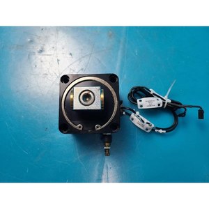 Cilindro de sujeción Lam Research 2300 Exelan Flex45 T/M, usado como lo está, equipo semiconductor de segunda mano - Product Image 6