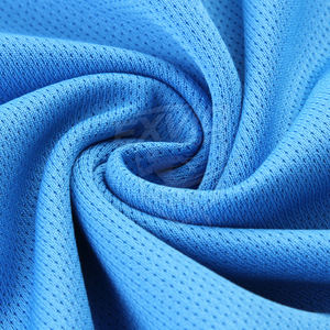 Uniforme de Tenis de Alta Calidad a Precio Razonable, Uniforme de Tenis Transpirable y Cómodo Hecho en Pakistán - Product Image 6