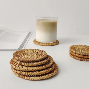 Sous-verres et sets de table en rotin avec support, ensemble de 6 paniers tissés isolants pour la salle à manger, sous-verres élégants faits à la main en osier naturel - Product Image 3