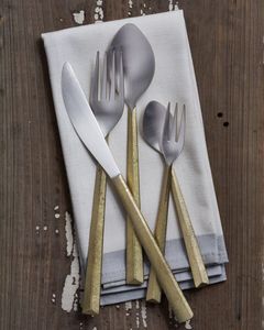 Juego de Cubiertos de Lujo, Ligeros, de Acero Inoxidable, Cucharas, Tenedores y Cuchillos, 5 Piezas, Juego de Cubiertos de Plata Antigua Estilo Portugués - Product Image 1