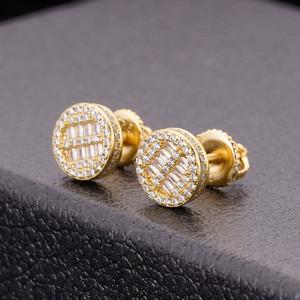 Modernos pendientes de diamantes cultivados en laboratorio con corte baguette, plata de ley 925 chapada en oro, joyería premium para mujer - Product Image 1