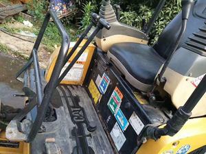 Cat 301.5c Cr 302 303 d'occasion de bonne qualité Machine de construction minière Mini petite pelle sur chenilles - Product Image 3