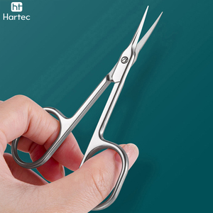 Nouvelles ciseaux de beauté tendance en acier inoxydable de qualité salon pour une coupe précise des ongles, ciseaux de manucure courbés avec manche en acier - Product Image 5
