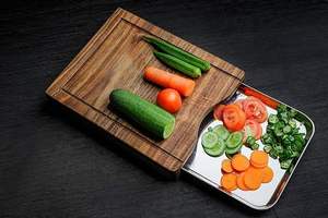 Tabla de cortar de madera premium Bold Blossom para cocina, carne y verduras, disponible a precio de mayoreo. - Product Image 3