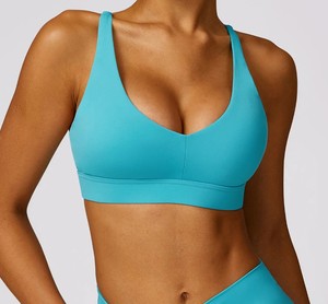 Soutien-gorge de yoga personnalisé pour femme, dos nu, séchage rapide, haute intensité, respirant, compression, couleur unie, pour la course et l'entraînement - Product Image 2