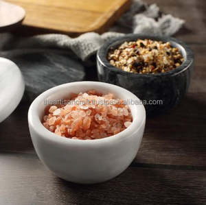 Elegante caja de sal de mármol negro con tapa, accesorio de cocina duradero, elegante y funcional, perfecto para mesa de Artisan Craft - Product Image 1