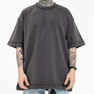 เสื้อยืดคอกลมแขนสั้นทรงบ็อกซ์คัท สตรีทแวร์ พิมพ์โลโก้ด้านหน้าตามสั่ง ผ้าคอตตอน 100% หนัก 240 กรัม ทรงปกติ ใส่สบาย เป็นมิตรต่อสิ่งแวดล้อม - Product Image 2
