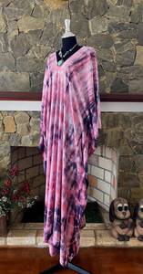 Vestido Caftán de Rayón con Estampado Shibori Tie Dye Tropical, Estilo Boho, Corte Holgado para Mujer - Product Image 2