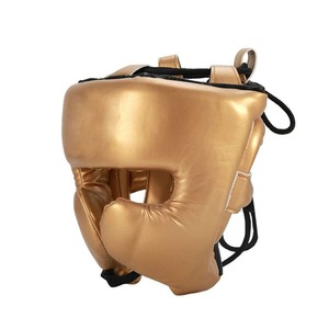 Protector de cabeza color dorado hecho a medida, de alta calidad, hecho con cuero vacuno 100% genuino para entrenamiento y combate de MMA y kickboxing. - Product Image 2